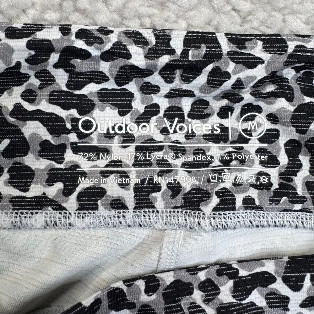 Outdoor Voices Snow Leopard Flex 7/8 Legging